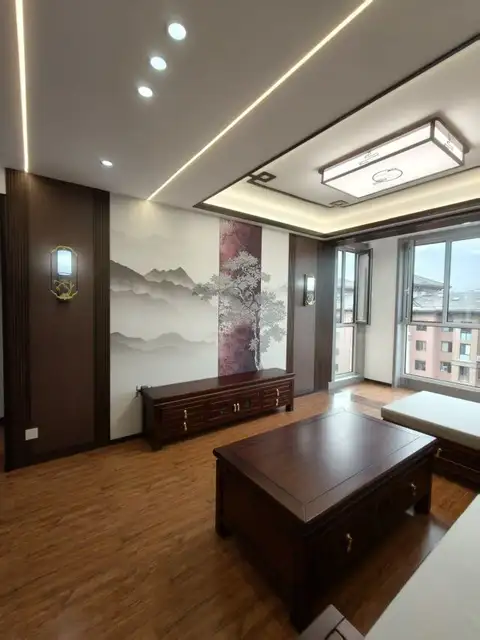 顶跃3层豪宅