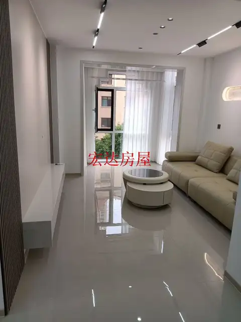 2室1厅1卫 敦豪海郡