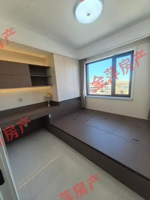 3室1厅1卫 东方波尔多四期