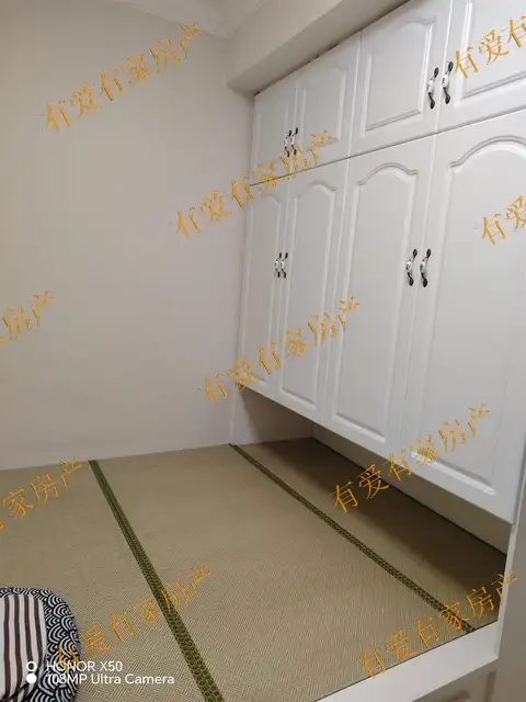 出租：波尔多二期2室1厅67平2500/月