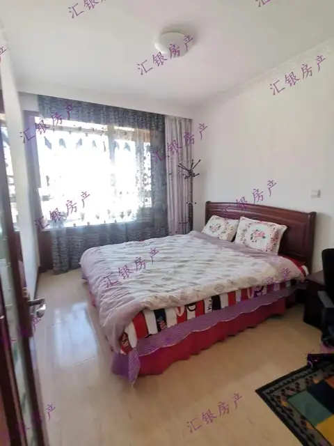 出租•波尔多一期•2室1厅 2500/月