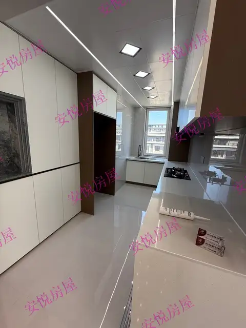 3室1厅1卫 兰亭假日