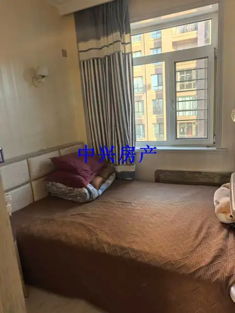 2室1厅1卫 朗庭山