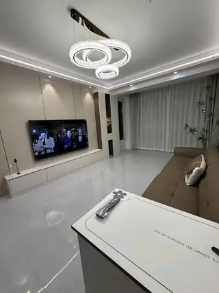 玖珑湾前排好楼层全屋定制欧派门日丰地暖带质保急售！