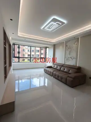 慧海湾步梯三楼多套出售