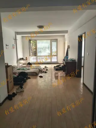 金海明珠 步梯2楼 带两个大露台 无遮挡随时能看