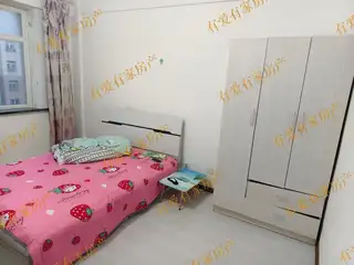 小区：新新家园一期 租金：2100.0元/月 建筑面积：73.14㎡ 户型：2室1厅1卫1厨1阳台 朝向：南北 看房热线：19969399798(李洋)