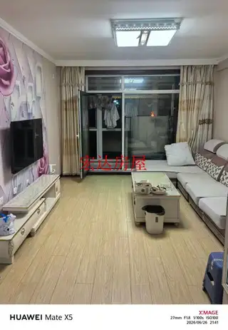 长兴家园步梯三楼