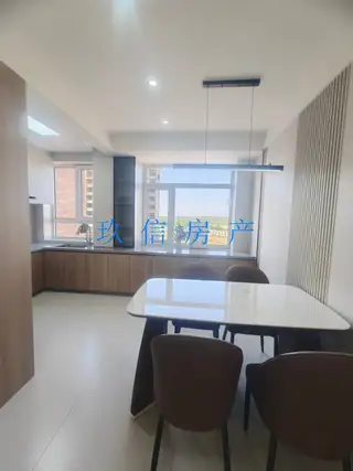2室2厅1卫 朗庭山