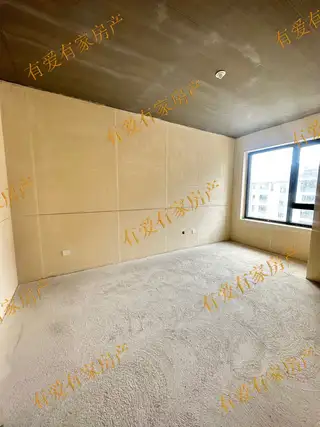 新房好小区纯毛胚电梯好楼层3室1厅1卫 东方波尔多四期