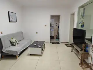 马上到期，随时看房，拎包即住，小房太板正了