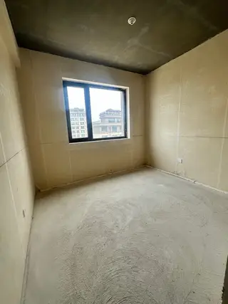 3室1厅1卫 东方波尔多四期