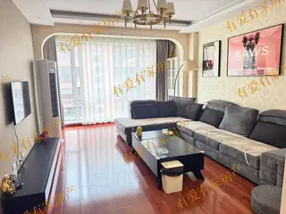 【好房出租】长兴岛 长兴湾   💰租金：3600元/月   👍户型：3室2厅2卫   ✨建筑面积：122.0㎡   🏡装修：精装   👉朝向：南北