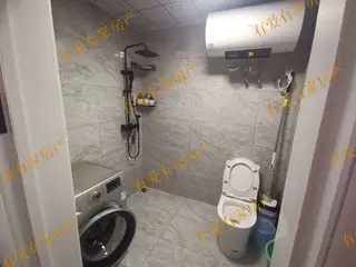 玖珑湾两室一厅南北通精装好房，品质小区居家之选