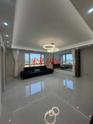 3室2厅1卫 府督花苑