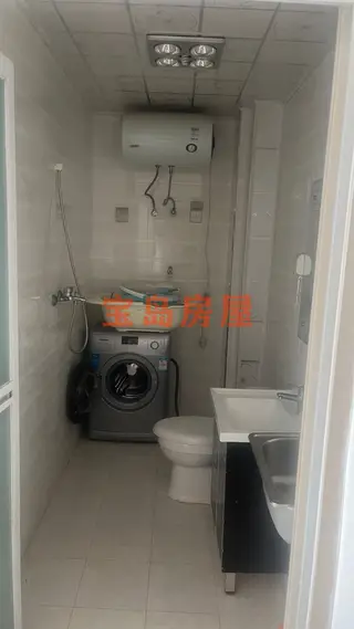 翠岛三期精装修自住房子首次出租