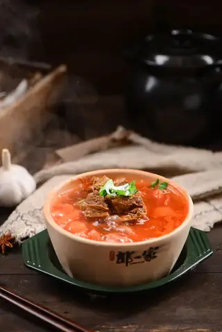郎一家砂锅坛肉重庆小面
