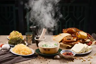 郎一家砂锅坛肉重庆小面