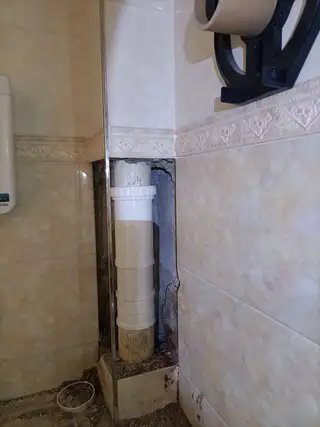小邓五金水暖维修店157****7177/水电暖维修更换：厨卫洁具， 更换维修出售：各种水龙头，太阳