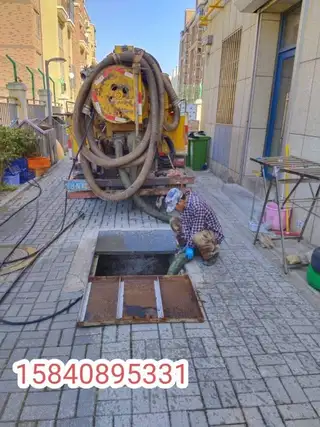 大庄管道疏通下水。 1，专业通下水，马桶管道下水，配备吸污车，高压清洗车，可清洗疏通各种市政大型主管