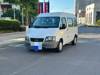 新到14年江铃全顺，柴油2.8t，6座，个人一手车，车况精品，全车一点锈烂都没有，开着嘎嘎好，空调冻