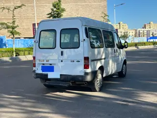 新到14年江铃全顺，柴油2.8t，6座，个人一手车，车况精品，全车一点锈烂都没有，开着嘎嘎好，空调冻