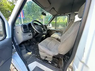 新到14年江铃全顺，柴油2.8t，6座，个人一手车，车况精品，全车一点锈烂都没有，开着嘎嘎好，空调冻
