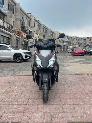 21款本田裂行XR125个人一手高配版 无钥匙启动 CBS联动刹车，手把加热USB充电 防摔把...