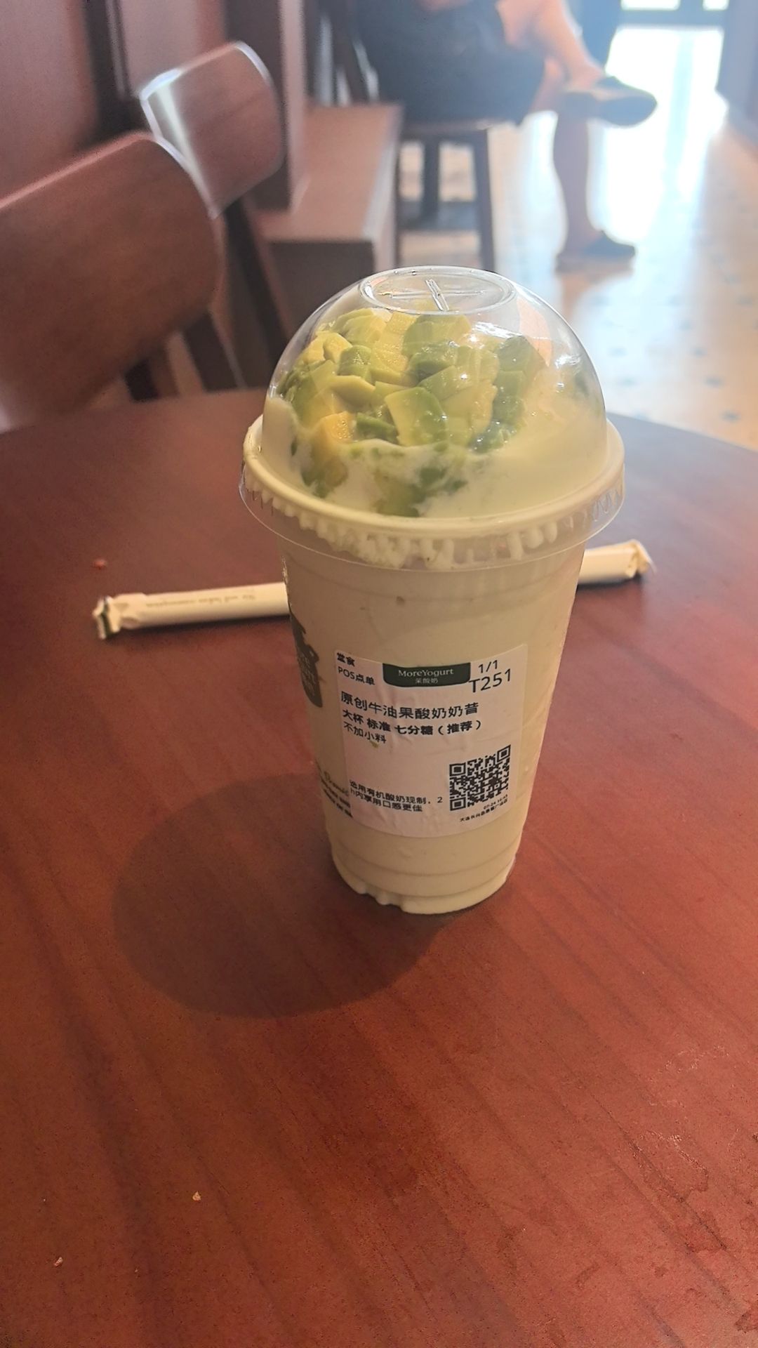 海上郡 门市 一楼、二楼、三楼闲置位置 合作 手机贴膜 维修 奶茶 果汁 水果捞 蛋糕 炸鸡 薯条