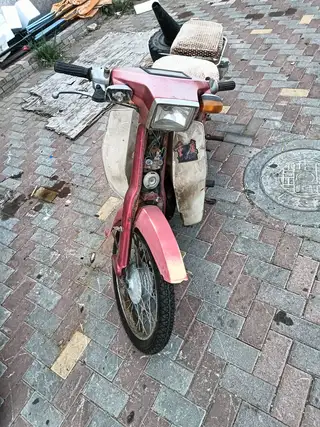 重庆雅马哈80正常骑行有喜欢老车的联系