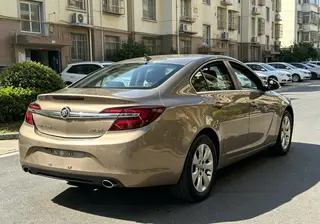 2017年别克君威1.6T，美女一手车，实表7万公里，一年仅行驶7000公里，全程记录，内饰新个不像
