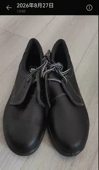 本人有一双希满劳保鞋45码的，仅试穿了一下，有点小，有需要可以联系我价格70