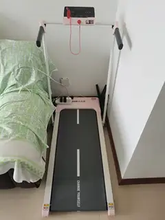 诚心出售九成新跑步机，波尔多一期