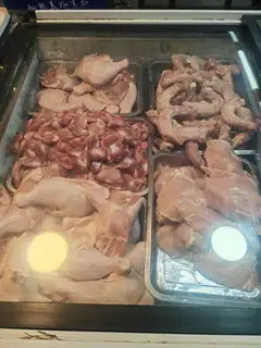 大量批发零售大成鸡货，安井火锅丸子，肉卷，各种油炸食品，水饺！！！