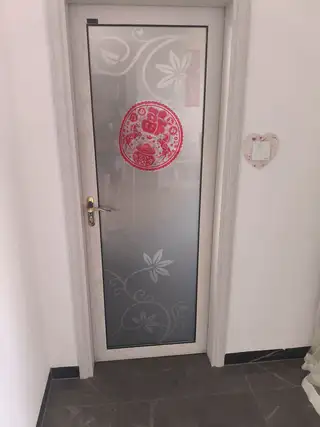卫生间门有要的么，门扇宽70高1米89，朗庭山自取