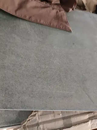 瓷砖给钱就卖。