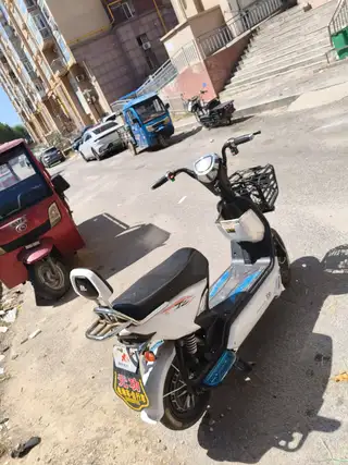 卖大洋电动车，60伏大电瓶，一切都好用