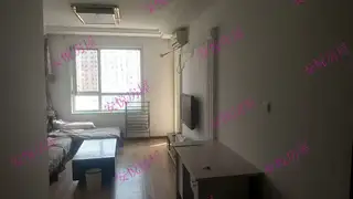 出租海景花园一期电梯房两室一厅家电齐全，拎包入住有空调139****6226