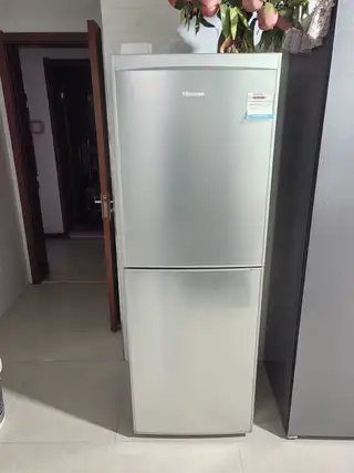 海景自家用冰箱，有意者可联系
