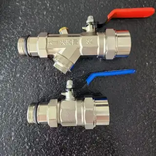 精品大流量分水器 套阀已到货！价格便宜！地热清洗！有需要的联系158****9888