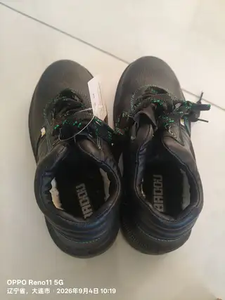 黑色39码黄色42码两双100