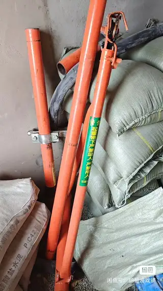 新房子装修，为了省上料钱在网上买的吊运机，现在装修完了，不用了，便宜出，新换的钢丝绳，这个钢丝绳还没