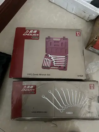 出一些力易得工具，全新未使用的，还有一些全新的散装套头，价格合适就出
