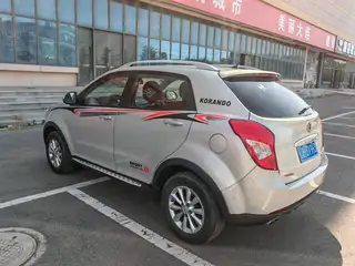 新到14年双龙柯兰多，进口车，车况精品，实表12万公里，外表内饰嘎嘎新，发动机变速底盘完美，开着特别