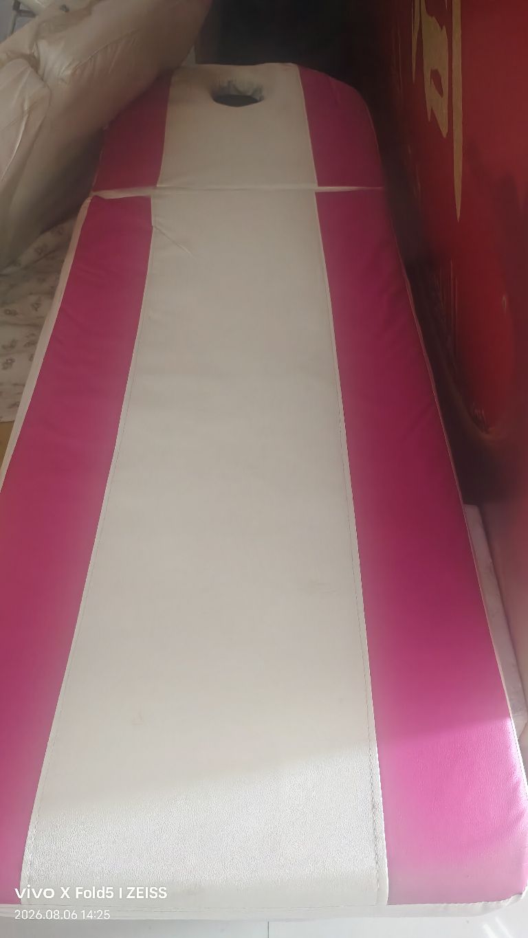 老款美容床，50一个，100元3个，储存60*180