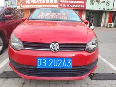 新到14年大众POLO，手动挡1.4排量省油，9万多公里，发动机变速底盘特别好，外表内室非常新，检车