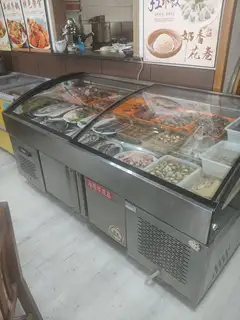 烧烤车，展柜上冷藏，下冷冻