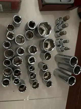 出一些闲置工具力易得套件，士达棘轮扳手 和两个转换头