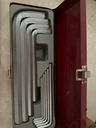 出一些闲置工具力易得套件，士达棘轮扳手 和两个转换头