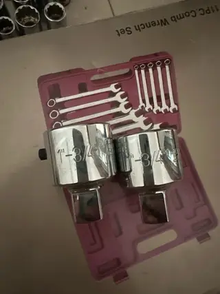 出一些闲置工具力易得套件，士达棘轮扳手 和两个转换头